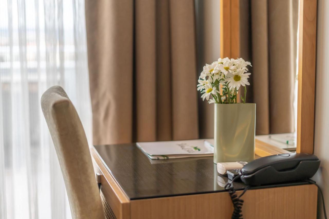 Viva La Vita Hotel İzmir Ngoại thất bức ảnh